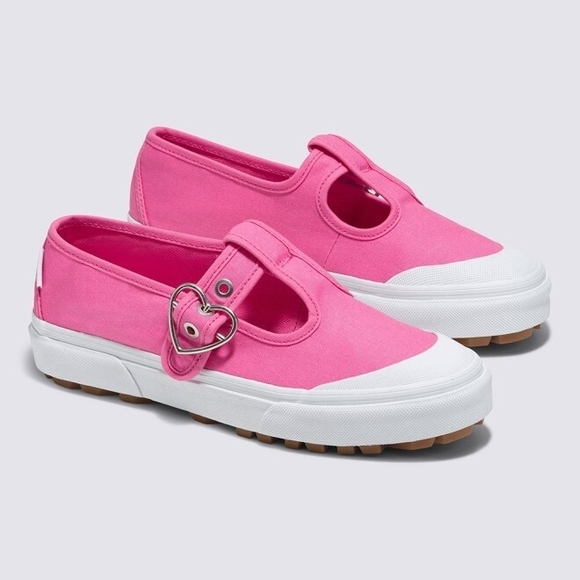 Vans Pink Mary Jane With Heart Buckle - Picture 2 of 10